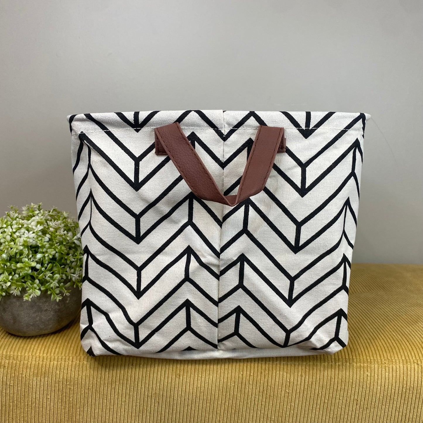Pop Up Canvas Basket - Chevron