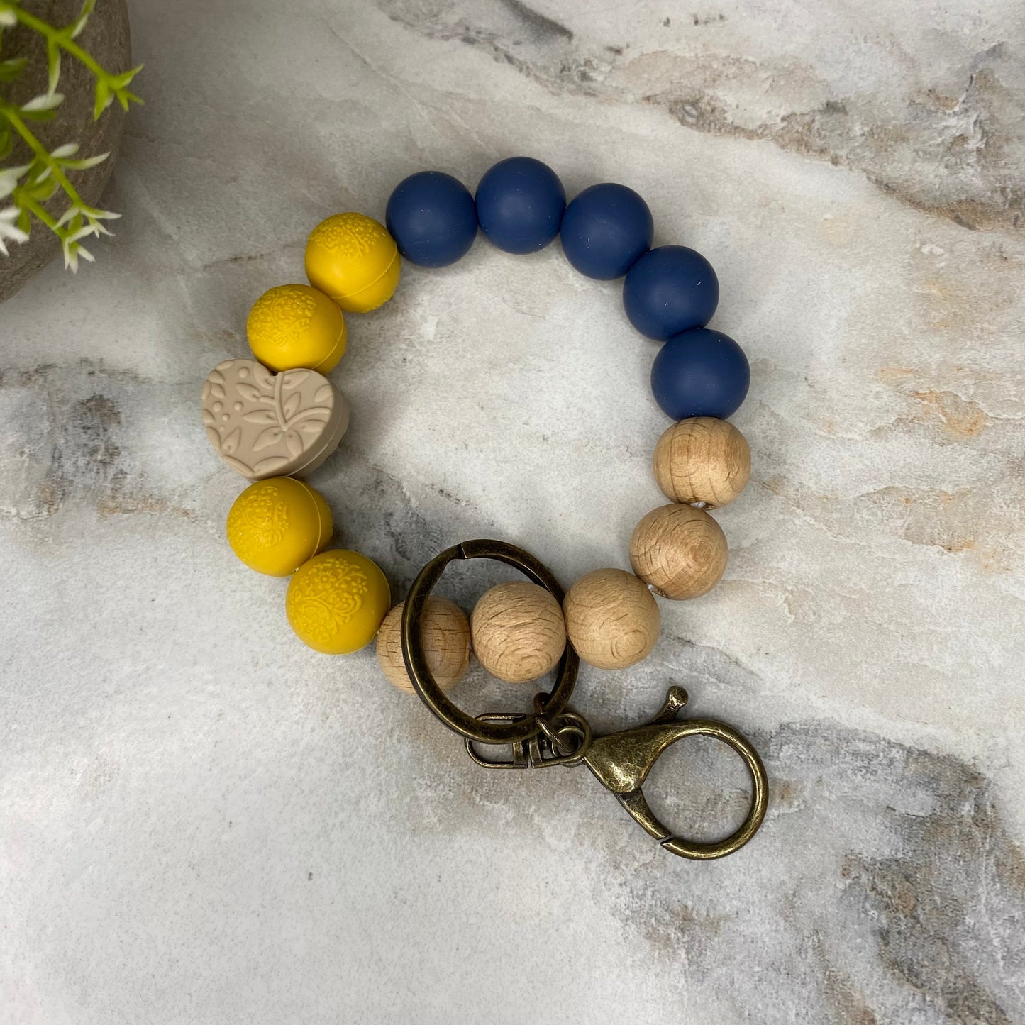 Silicone & Wood Bracelet Keychain - Heart - Yellow & Blue
